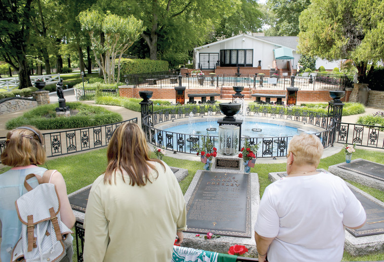 אחת האטרקציות הידועות בממפיס. אחוזת גרייסלנד של פרסלי. צילום: רויטרס