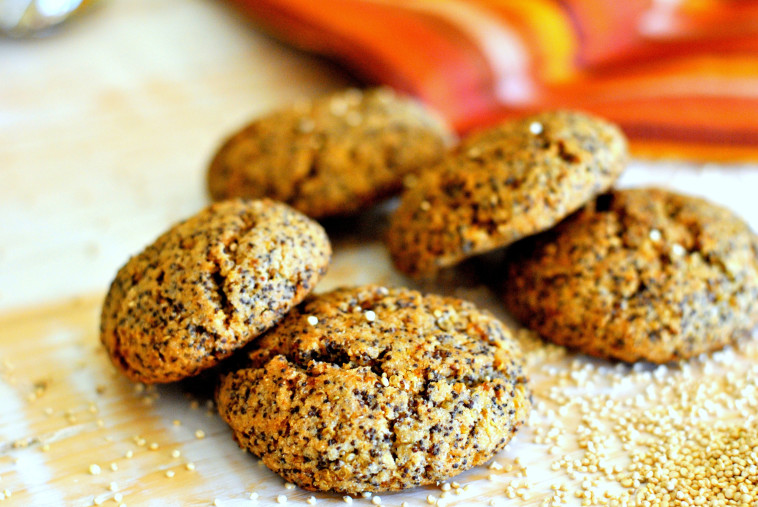 עוגיות קינואה ופרג. צילום: פסקל פרץ רובין