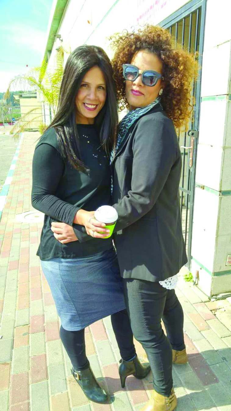 הילה עופרי וקרן עופרי־מזרחי. צילום פרטי