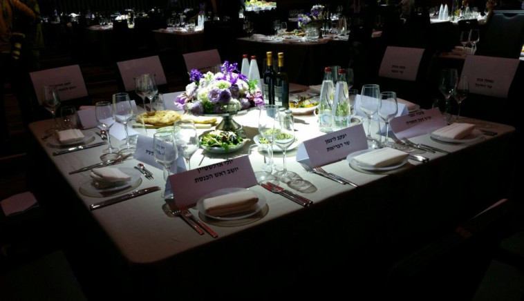 השולחן של ליברמן ובנט באירוע