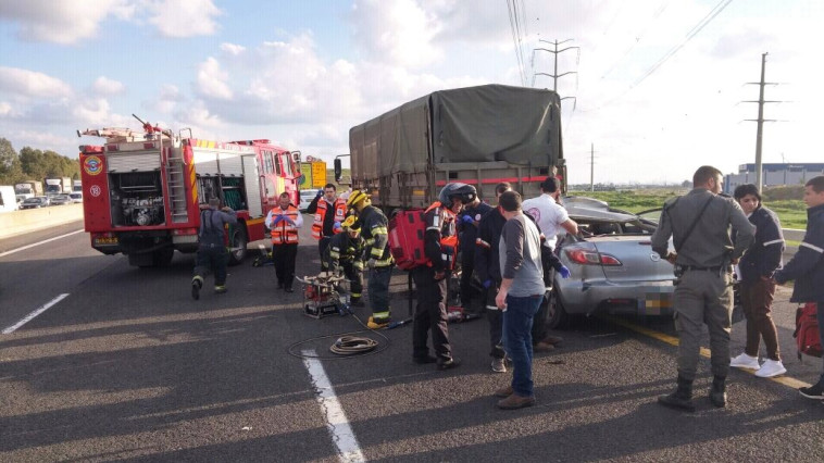 זירת התאונה בכביש 6. צילום: דוברות מד&quot;א