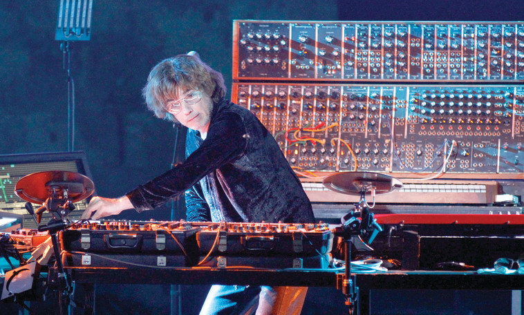 ז'אן מישל ז'אן. מחלוצי המוזיקה האלקטרונית. צילום: רויטרס