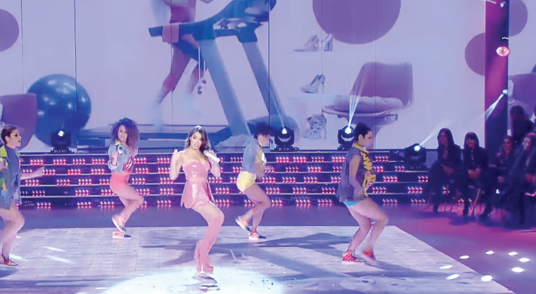 לאלי אספוסיטו. כוכבת הטלנובלות הארנטינאיות. צילום מסך