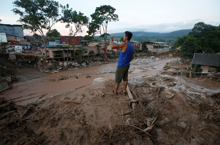 העיירה מוקואה. מאות עדיין נעדרים. צילום: רויטרס
