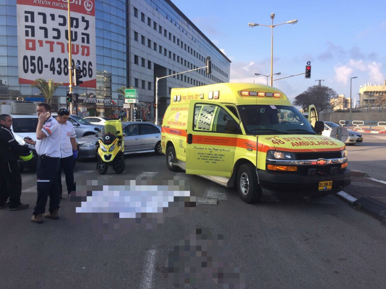 זירת התאונה באשדוד. צילום: דוברות מד&quot;א