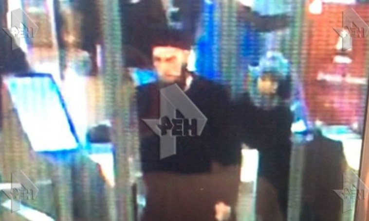 תמונתו של החשוד בהנחת מזוודת נפץ בתחנה. 