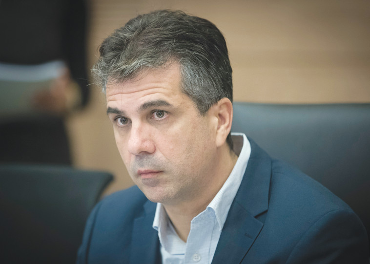 &quot;שולץ בא בסטייל מערבי&quot;. שר הכלכלה אלי כהן. צילום: יונתן זינדל, פלאש 90