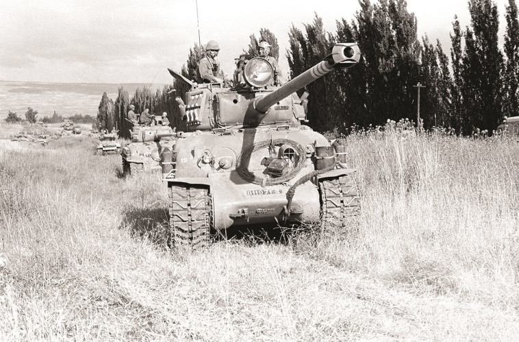 חטיבה 8 בזמן המלחמה. עיקר המאמץ היה ביעד שלא הוגדר לה מראש. צילום: דובר צה&quot;ל