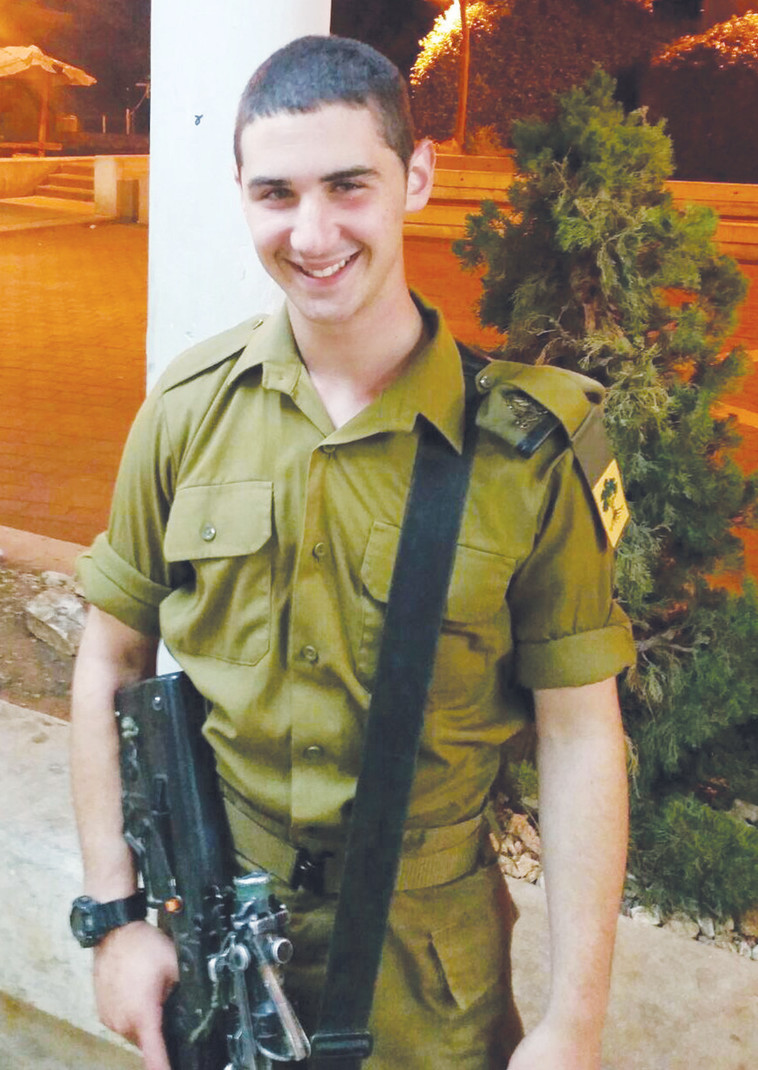 שלום זילגר. &quot;החברים מהפלוגה הם כמו המשפחה השנייה שלי&quot;. צילום: דובר צה&quot;ל