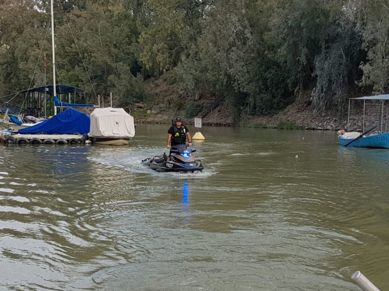 חיפושים אחר הנעדרים בכנרת. צילום: רשות הכנרת