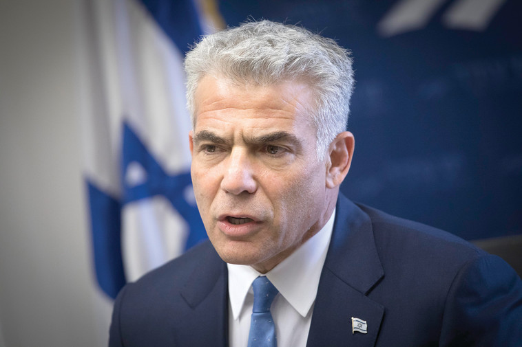 ח&quot;כ לפיד. &quot;ברגותי רוצח מורשע וכנראה בעיתון שכחו את זה&quot;. צילום: יונתן זינדל, פלאש 90