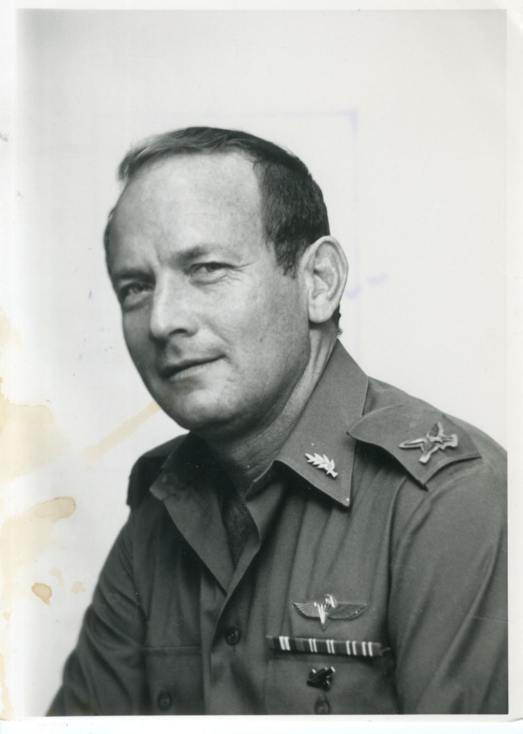 עודד טירה במהלך שירותו הצבאי, צילום: הרצל בן שארי, דובר צה&quot;ל