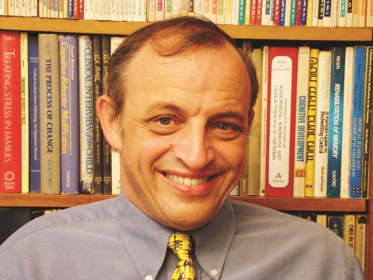 "הילד צריך לדעת שנלחמתם". ד"ר דניאל גוטליב, צילום פרטי