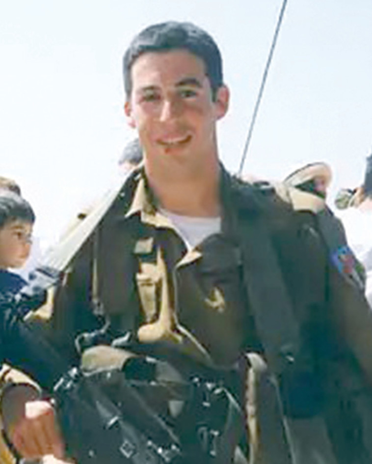 צחי איטח ז&quot;ל. &quot;כשחזר מהמסע לפולין אמר כי 'מצדה לא תיפול שנית'. צילום: דובר צה&quot;ל