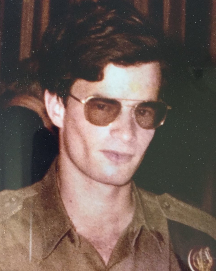 דודי ארד ז&quot;ל. לא היה קל עבורו להגיע ליחידה לוחמת לאחר מותו של עוזי ז&quot;ל. צילום משפחתי