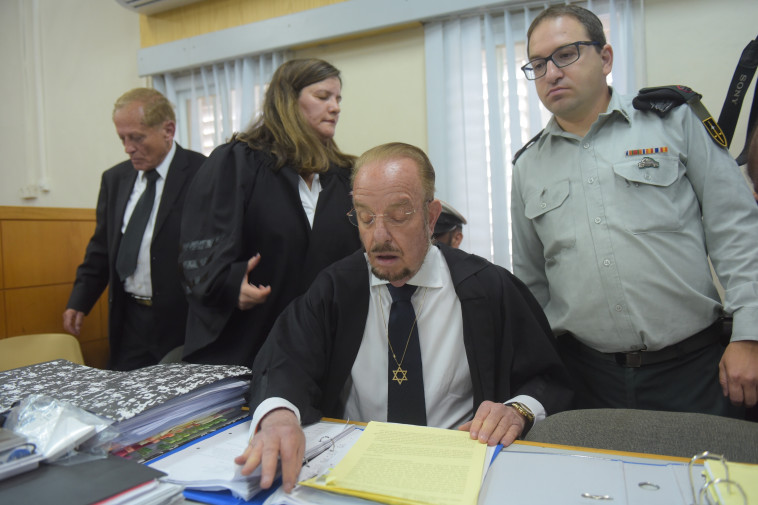 עו&quot;ד שפטל. ייפגש עם נציגי התביעה במטרה להגיע להסכמות. צילום: אבשלום ששוני