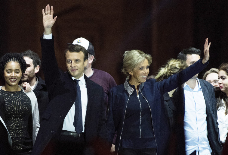 עמנואל מקרון ואשתו. צילום: getty images