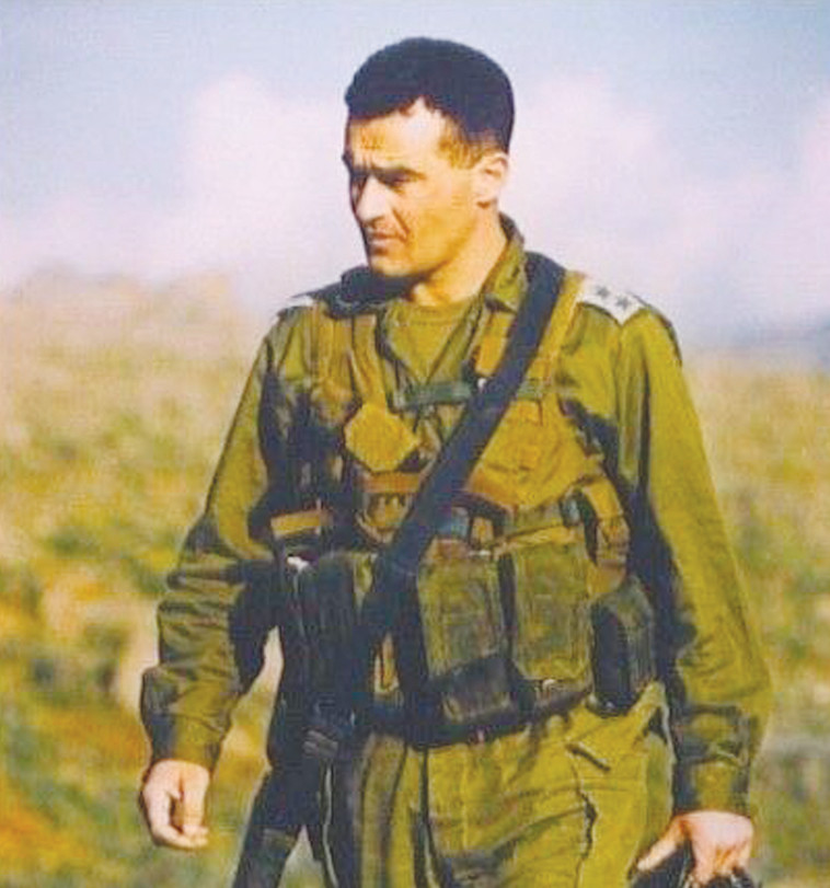 סא&quot;ל חוסיין עאמר ז&quot;ל. אחיינו ממשיך את דרכו בגולני. צילום: דובר צה&quot;ל