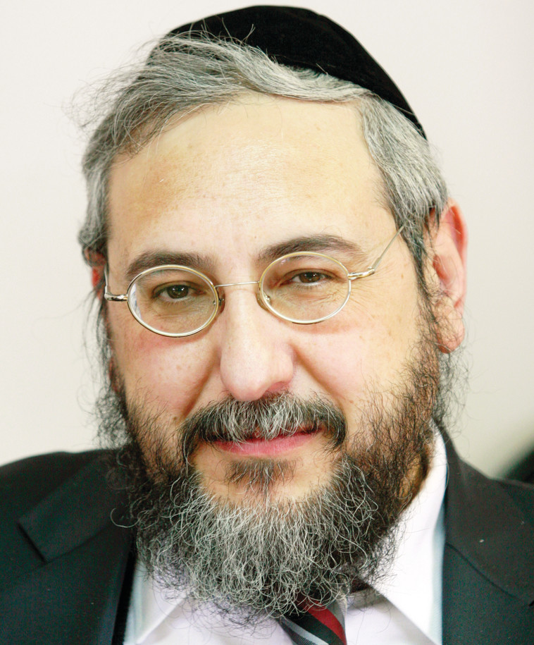 הרב חיים אמסלם. &quot;מי קבע של&quot;ג בעומר זה חג?&quot; צילום: אוליבייה פיטוסי, פלאש 90