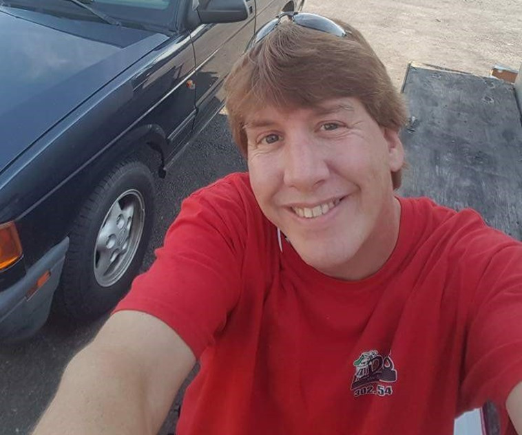 שליח הפיצה הנחוש, ג'ים לירי. צילום מסך