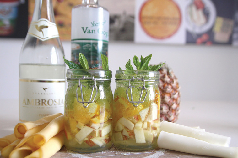 קוקטייל Milkey gin, צילום: יוגב רם 