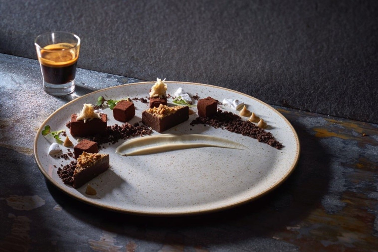 קינוח במסעדת 416