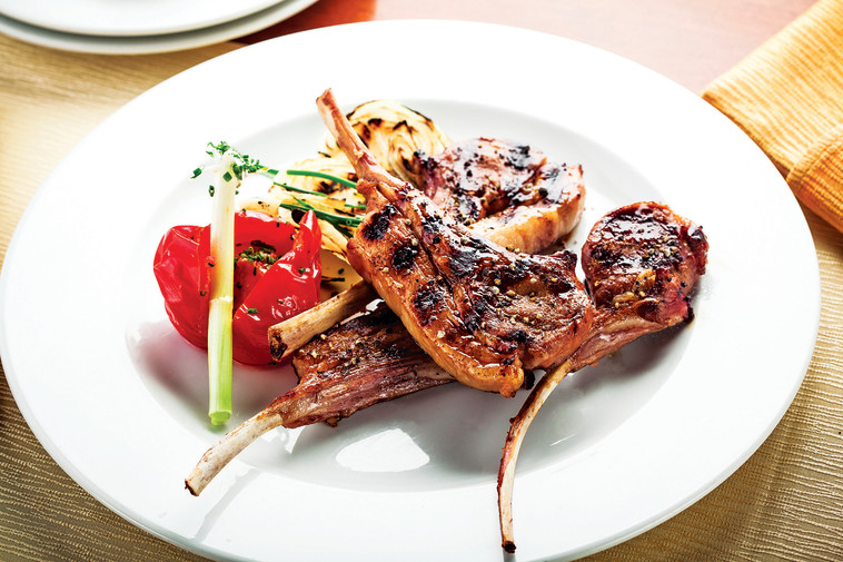 מסעדת &quot;דולפין ים&quot;, ירושלים. צילום: איתן דור ושלומי שלום 