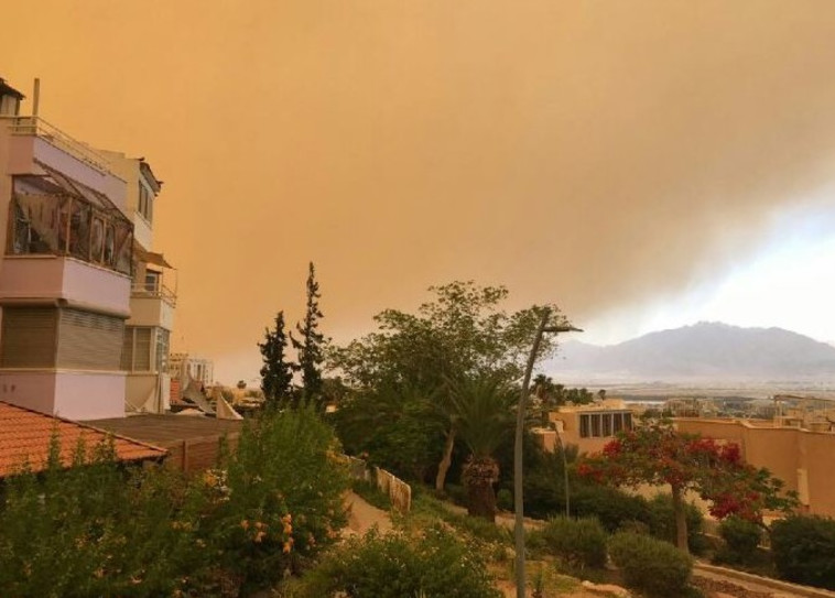 הסופה מעל קיבוץ סמר. צילום: ללא קרדיט