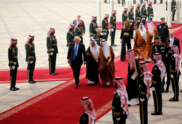 קבלת פנים לטראמפ בריאד. צילום: רויטרס