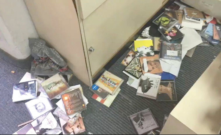 רשות השידור לאחר עזיבת המקום. צילום מסך