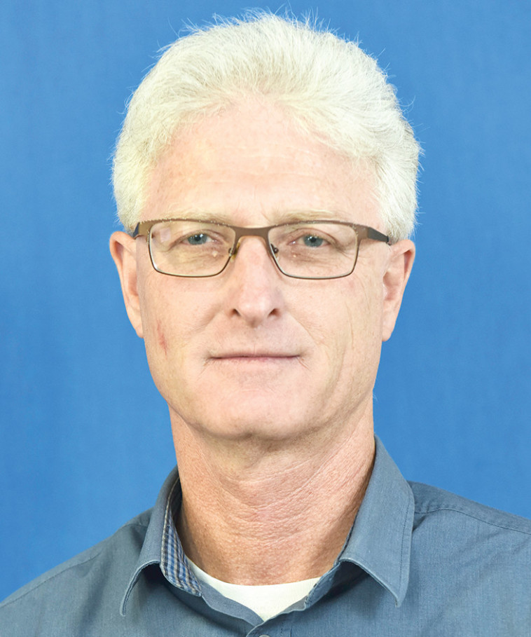 מיקי גרדוש. &quot;בספר יש היבט הומוריסטי ואידיאולוגי&quot;. צילום פרטי