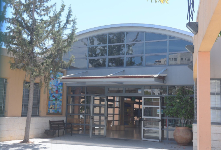 בית הספר בו לימד המורה בצפון תל אביב. צילום: אבשלום ששוני