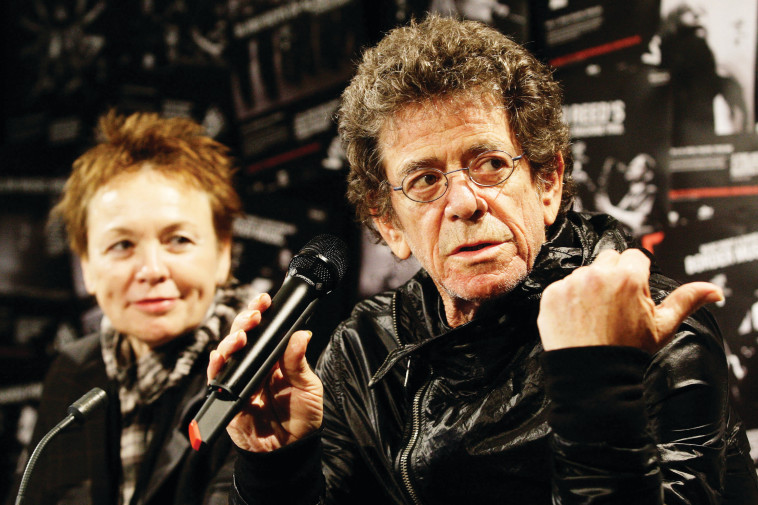 לורי אנדרסון ולו ריד בפסטיבל סידני, 2000. &quot;מתגעגעת אליו בכל רגע בחיי&quot;. צילום: Getti Images