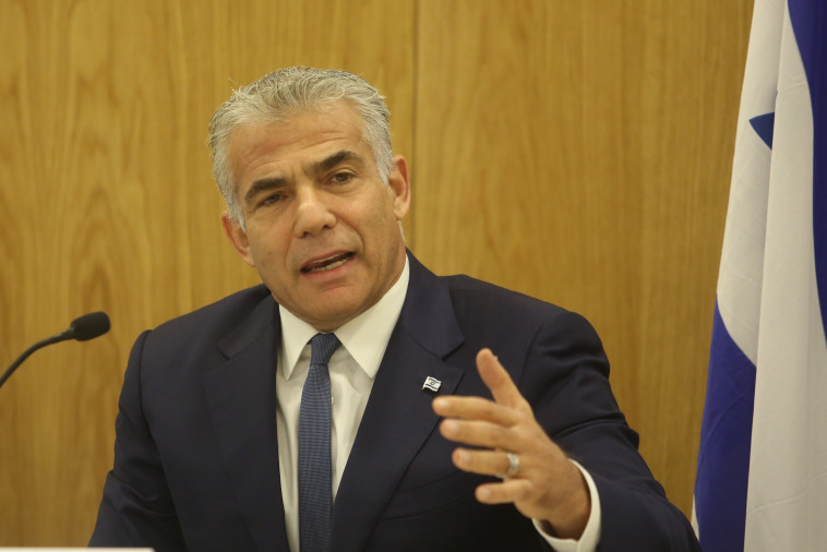 גם הוא נזנח. יאיר לפיד. צילום: מרק ישראל סלם 