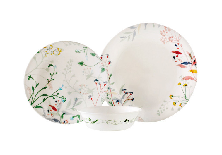 צלחות קורל מבית קורנינג. צילום: יח&quot;צ