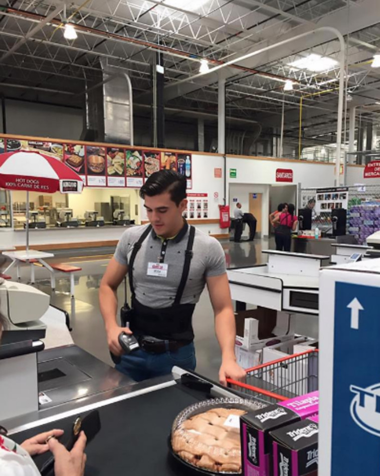 בקרוב אצלנו? וילאטורו בעבודתו הנוכחית. צילום מסך