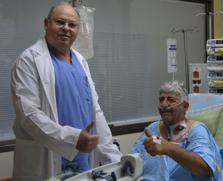 מושתל הריאות ויקטור זוהר עם ד"ר מילון סאוטה. צילום: בילינסון מושתל הריאות ויקטור זוהר עם ד"ר מילון סאוטה. צילום: בילינסון