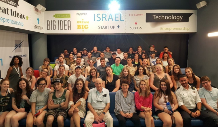 צ'רלס ברונפמן