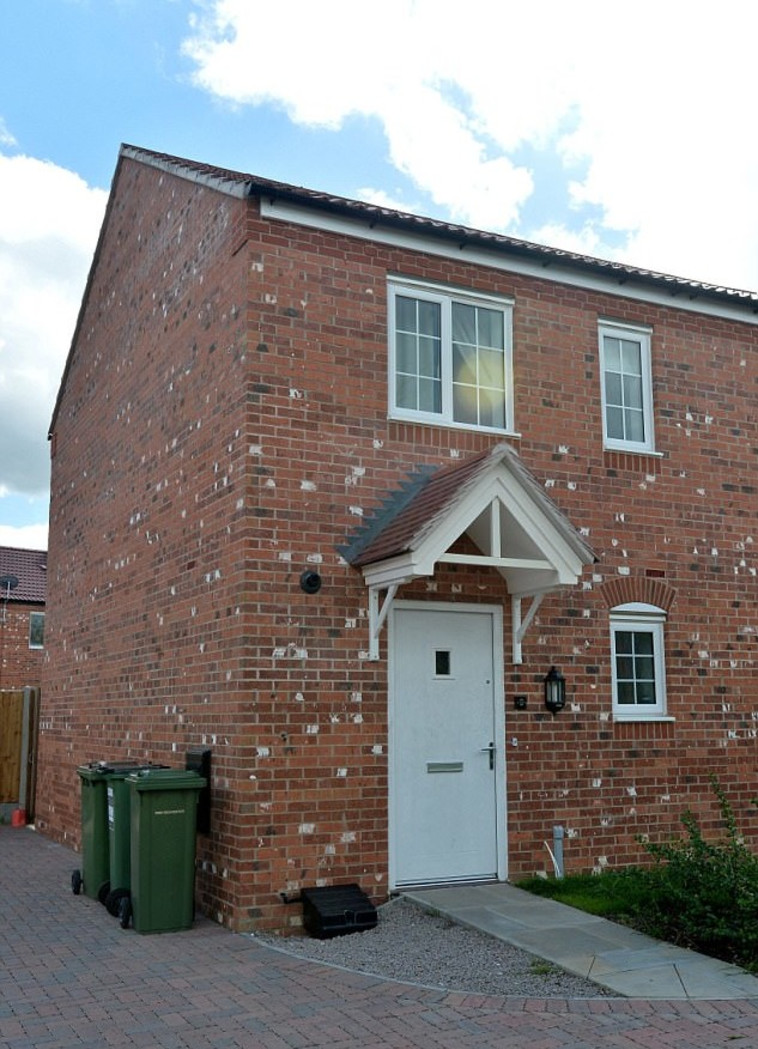 ביתה של השכנה קלי מאצ'ין. טוויטר