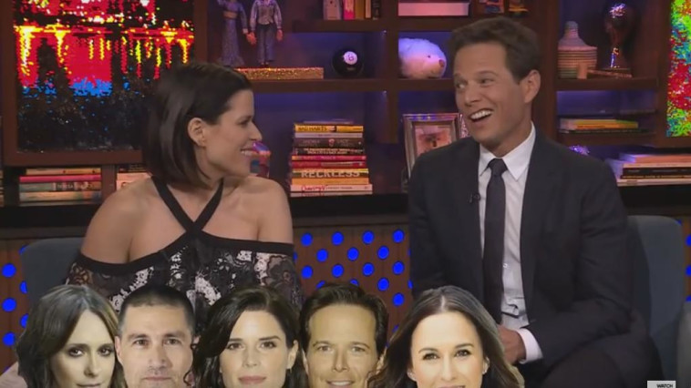 כוכבי שולחן לחמישה חושפים הכל. צילום מסך