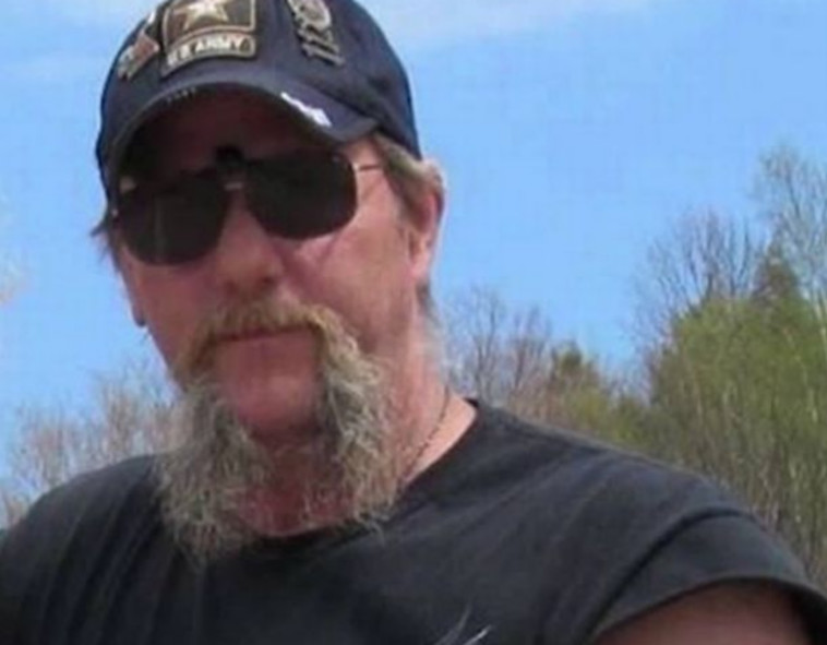 בעלה המנוח של איימי, סטנלי ואן ווגנר. טוויטר