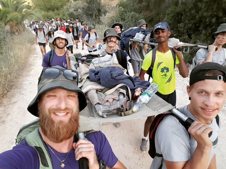 ז'ניה ויינשטיין וחניכי תנועת &quot;אחריי!&quot;