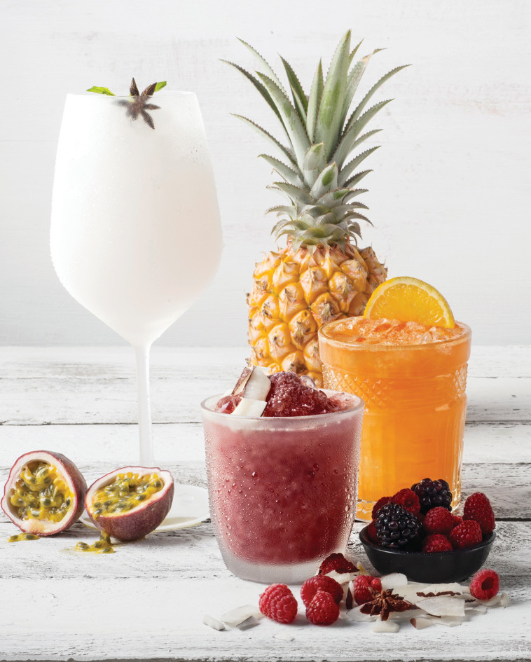 קוקטייל קמפרי פרש / &quot;פרש קיטשן&quot;. צילום: בן יוסטר