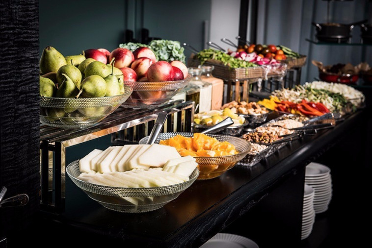 בראנץ' בליווי בוזוקי