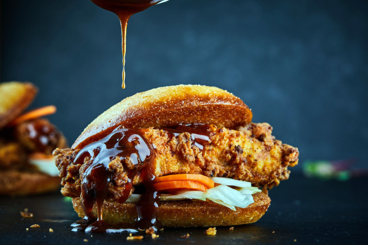 שחיתות נוסח יפן. צילום: אמיר מנחם