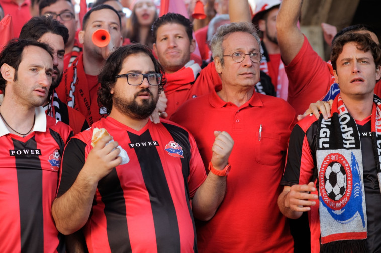 "ואז היא הגיעה", באדיבות סרטי יוניטד קינג "ואז היא הגיעה", באדיבות סרטי יוניטד קינג