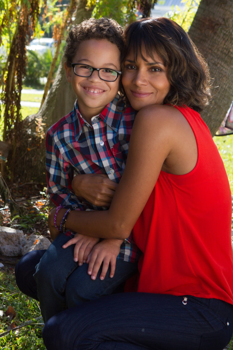 &ldquo;חטוף&quot;, באדיבות סרטי יונייטד קינג 