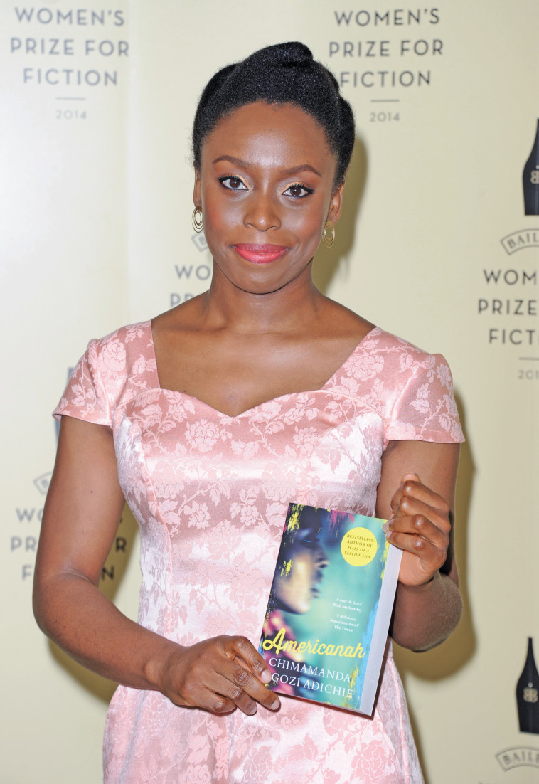 צ'ימננדה נגוזי אדיצ'יה . צילום: גטי אימג'ז