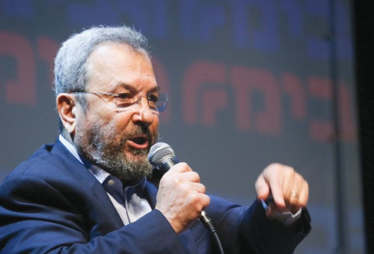 "נתניהו מוקף בכח משחית". אהוד ברק. צילום: פלאש 90