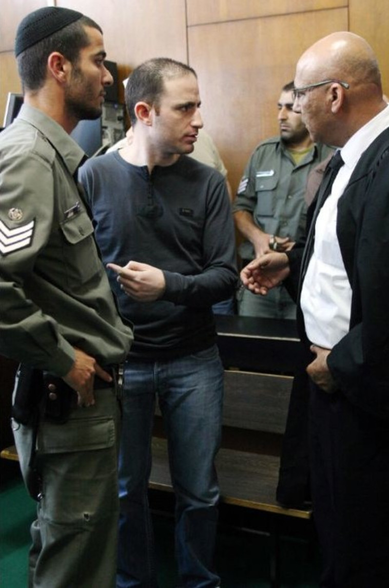 עו&quot;ד יורם חכם ז&quot;ל ואסי אבוטבול. צילום: חן גלילי 